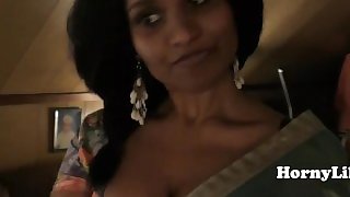 Desi milf gives blowjob (hindi audio)